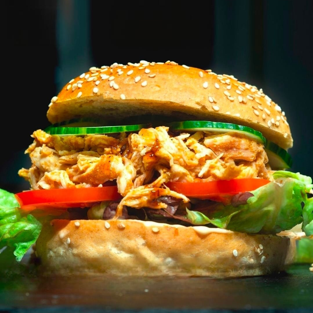 Pulled chicken burger afbeelding